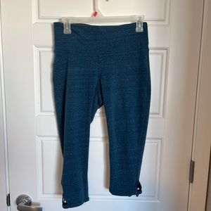 ⭐️2/$9 Old Navy cropped leggings